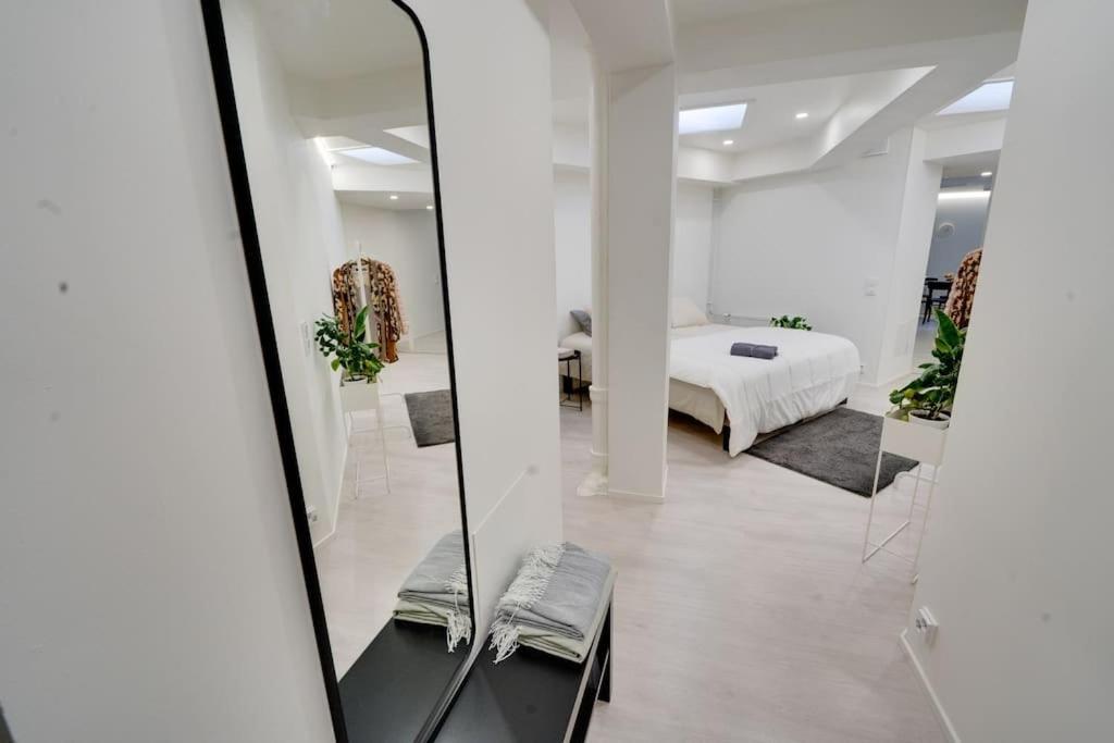 Location In Tampere! Modern Apartment, 2rooms, Kitchen And Balcony Appartement *